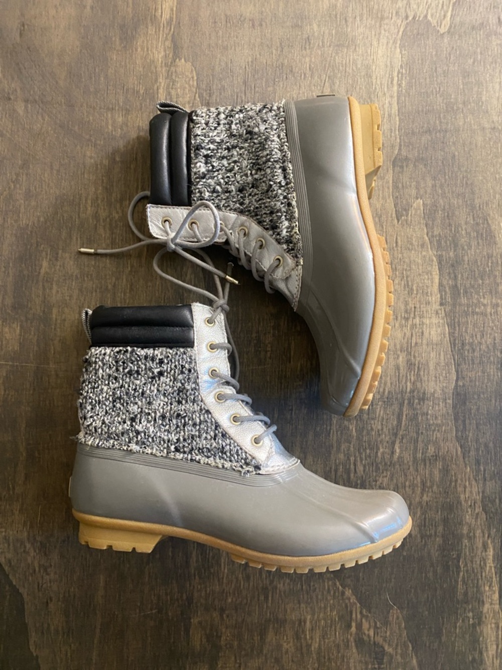 Sam Edelman Gray Knit-Trim Waterproof Lace-Up Boots